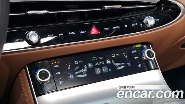 Genesis GV70 2.5T Бензин AWD — Фото автомобиля 19