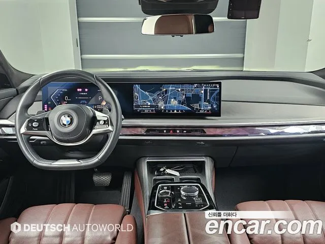 BMW 7 Series G70 — Фото автомобиля 7