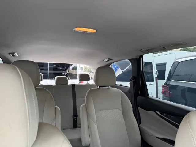 Maxus Dajia 5 — Фото автомобиля 10