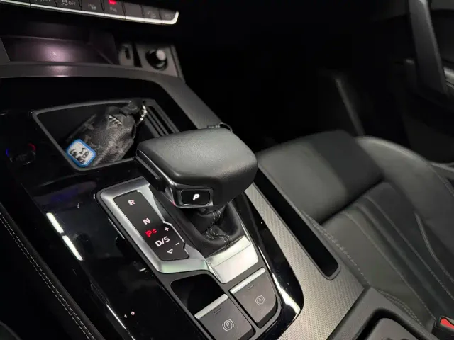 Audi Q5L — Фото автомобиля 15