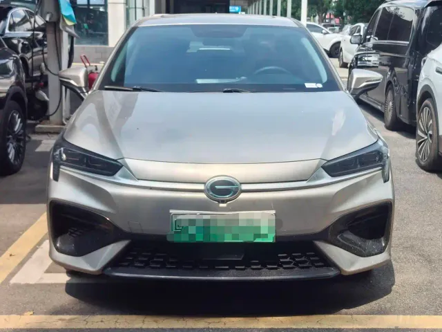Aion AION S 2023 Mei 580 LFP — Фото автомобиля 2