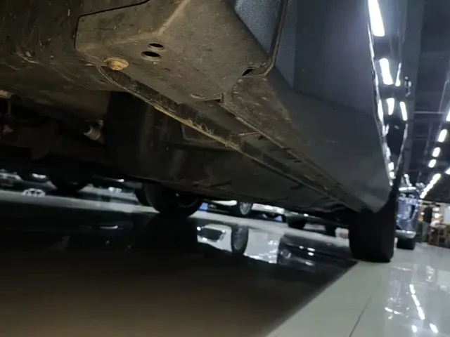 GAC Trumpchi GS8 — Фото автомобиля 21