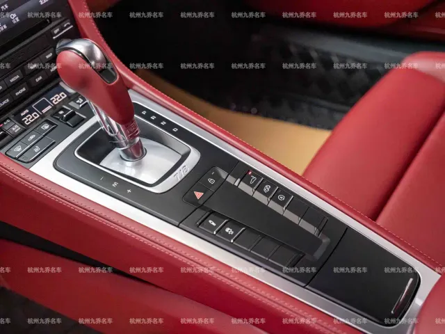 Porsche 718 — Фото автомобиля 16