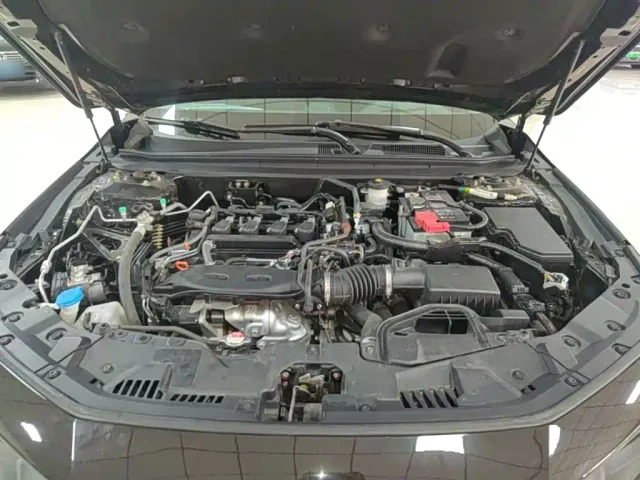 Honda Accord — Фото автомобиля 19