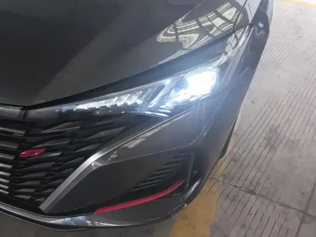 Changan Eado — Фото автомобиля 5