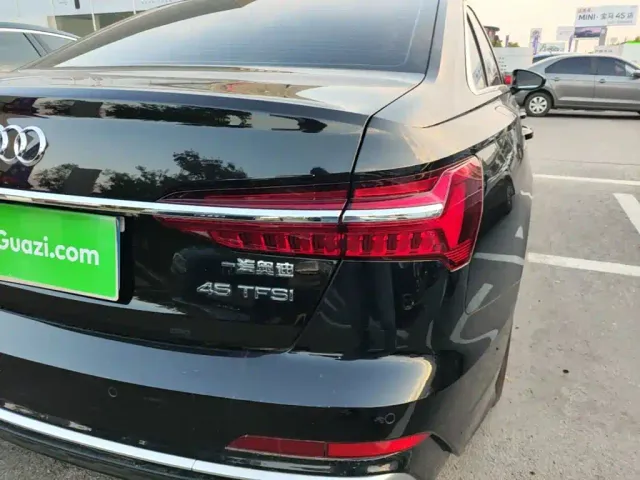 Audi A6L — Фото автомобиля 7