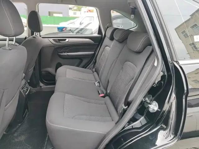 Haval M6 — Фото автомобиля 16