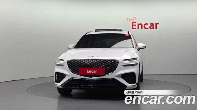 Genesis GV70 2.5T Бензин 2WD — Фото автомобиля 3