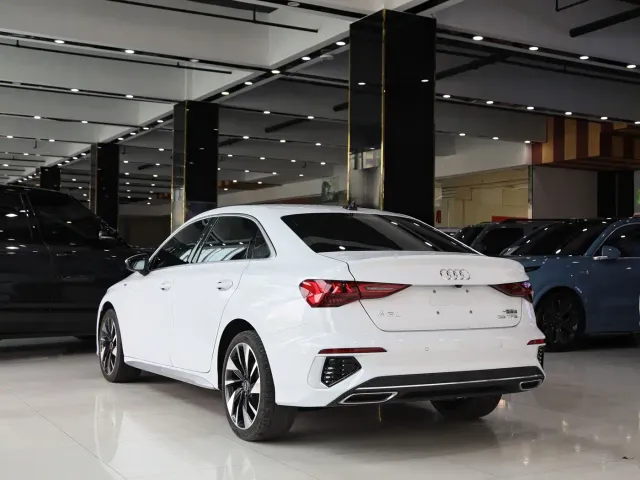 Audi A3 — Фото автомобиля 18