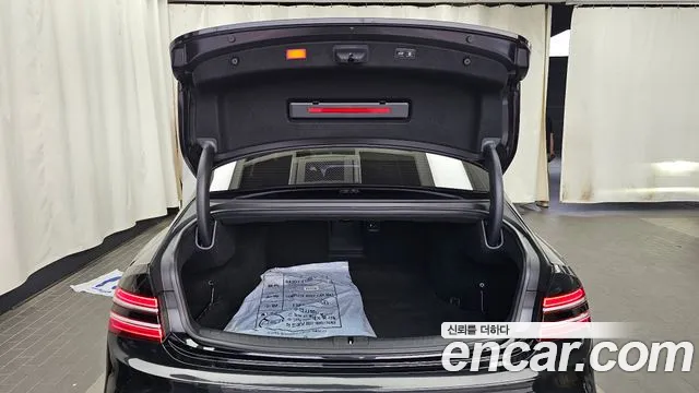 Genesis G80 Бензин 2.5 турбо 2WD — Фото автомобиля 20