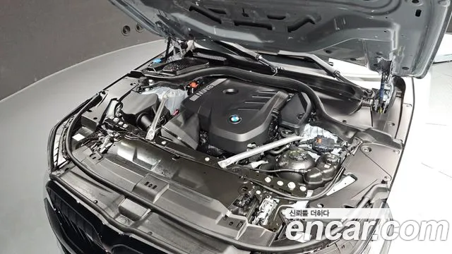 BMW 5 Series G60 — Фото автомобиля 9