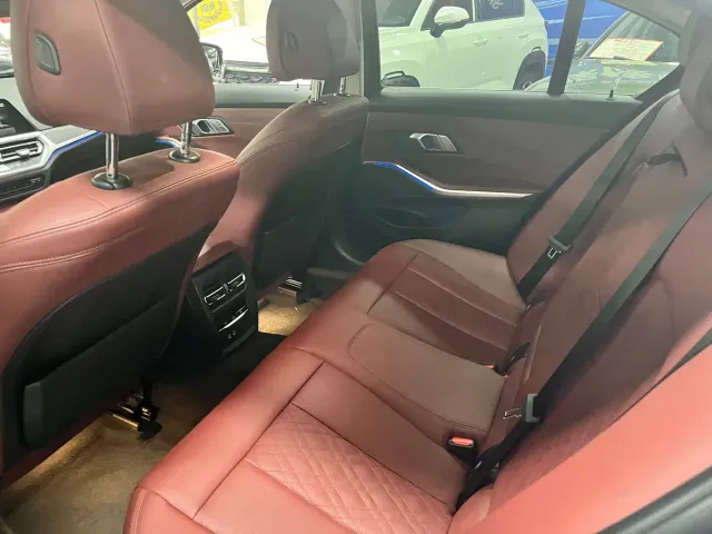 BMW BMW 3 Series 2022 325i M Sport Package — Фото автомобиля 9