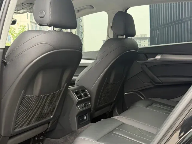 Audi Q5L — Фото автомобиля 7