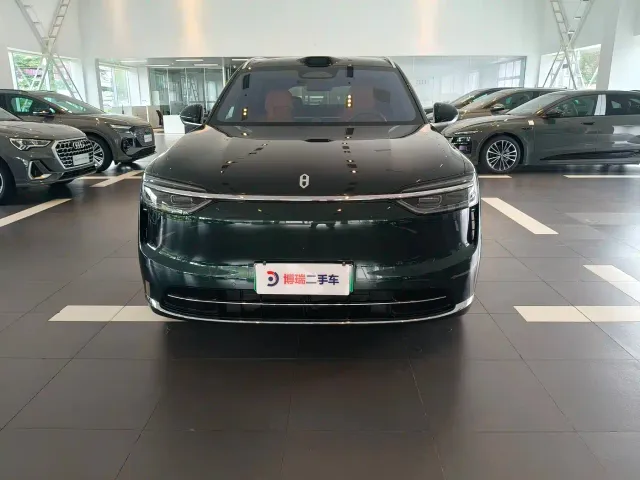 Aito M7 — Фото автомобиля 6