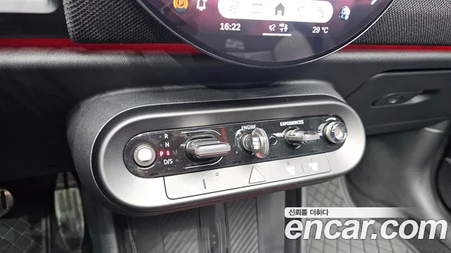 Mini Cooper Convertible — Фото автомобиля 9