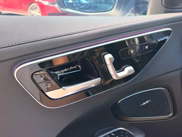 Mercedes-Benz C-Class — Фото автомобиля 15