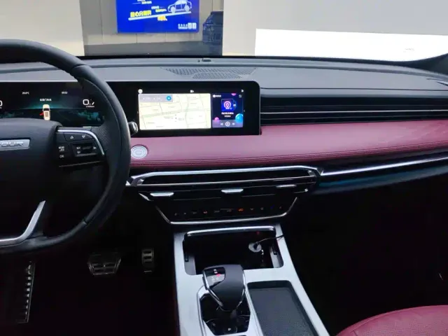 Jetour X70 Plus — Фото автомобиля 13