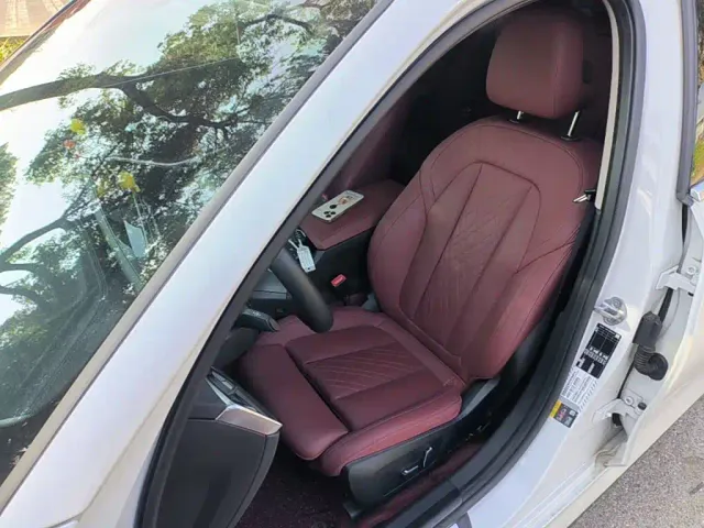 BMW i3 — Фото автомобиля 14