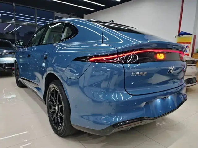 IM Motors LS6 — Фото автомобиля 4