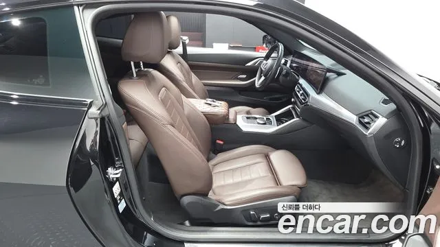 BMW 4 Series G22 — Фото автомобиля 11