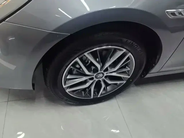 BYD Qin PLUS — Фото автомобиля 22