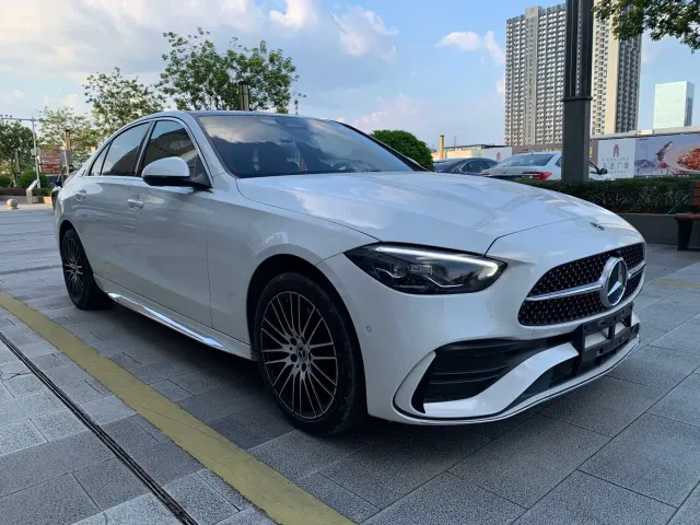 Mercedes-Benz C-Class — Фото автомобиля 3