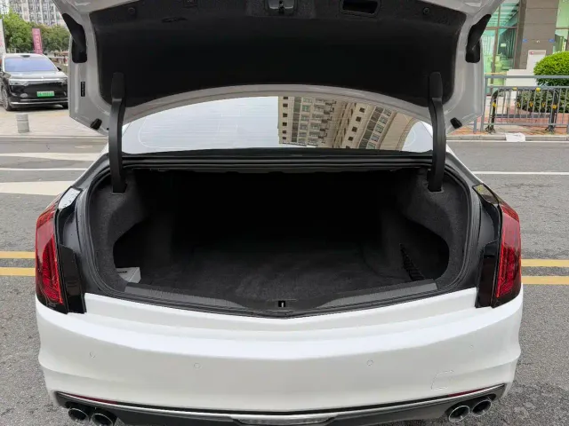 Cadillac CT6 — Фото автомобиля 10