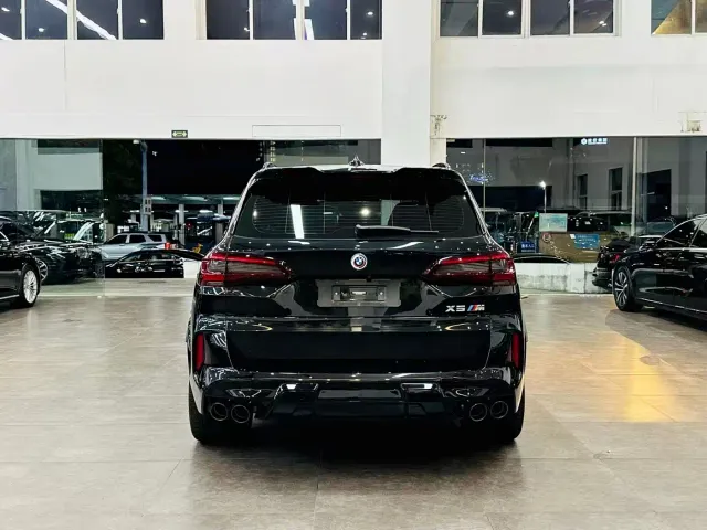 BMW X5 M — Фото автомобиля 5