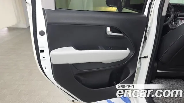 Kia RAY Новый Kia Ray Signature — Фото автомобиля 25