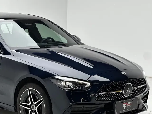Mercedes-Benz C-Class — Фото автомобиля 11