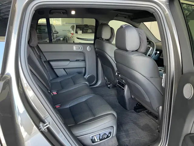 Li Auto L7 — Фото автомобиля 26