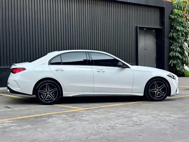 Mercedes-Benz C-Class — Фото автомобиля 5