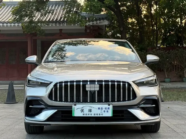 Geely Galaxy Stellar 6 — Фото автомобиля 2