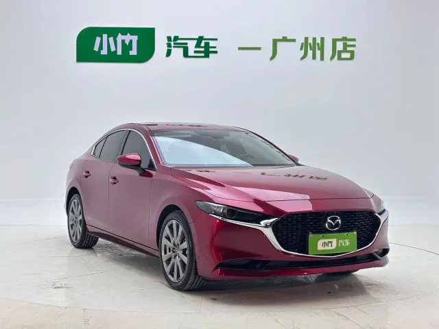 Mazda Axela — Фото автомобиля 3
