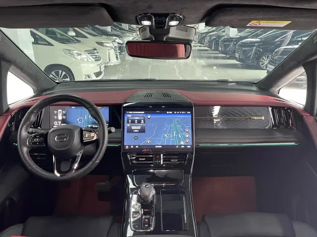 GAC Trumpchi M8 — Фото автомобиля 13