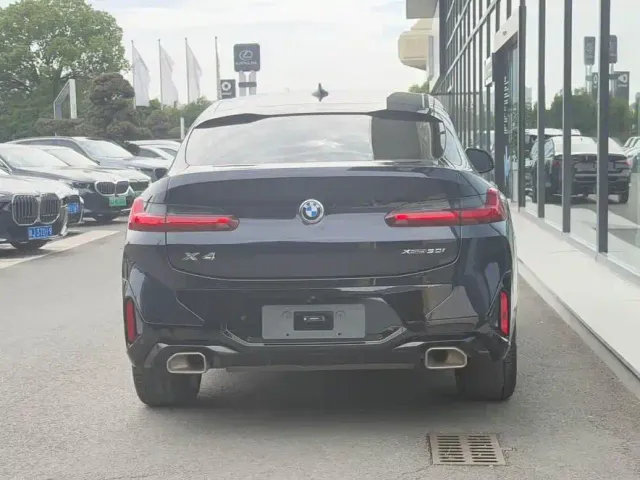 BMW X4 — Фото автомобиля 3
