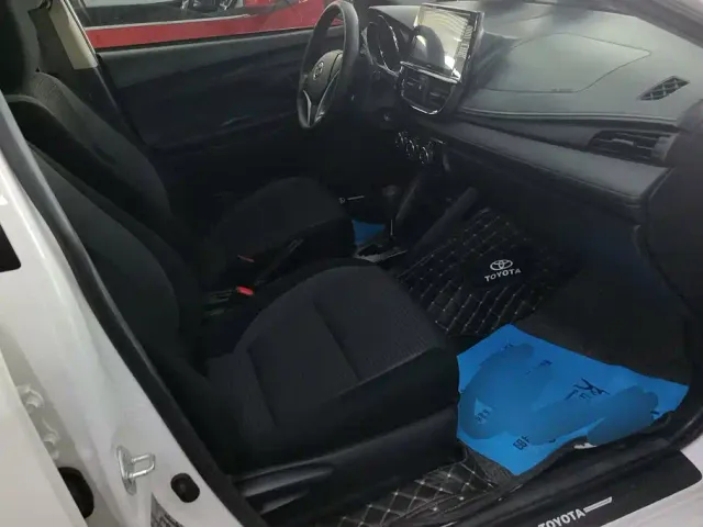 Toyota Vios FS — Фото автомобиля 8