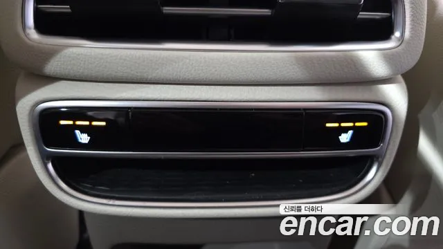 Genesis GV80 — Фото автомобиля 29