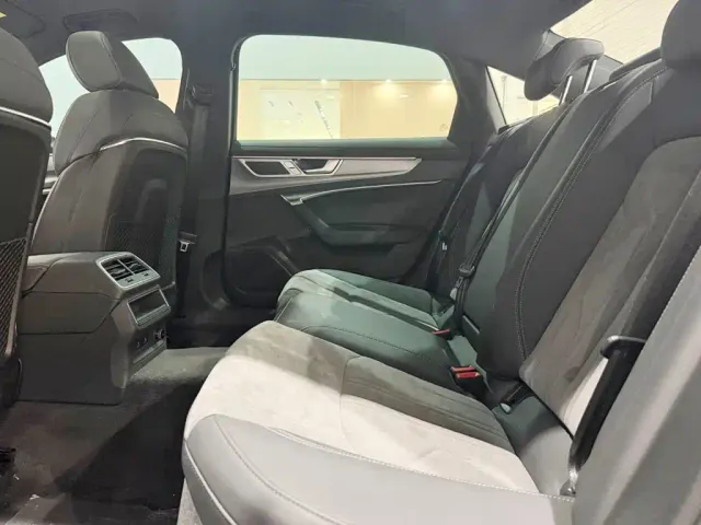Audi A6L — Фото автомобиля 7
