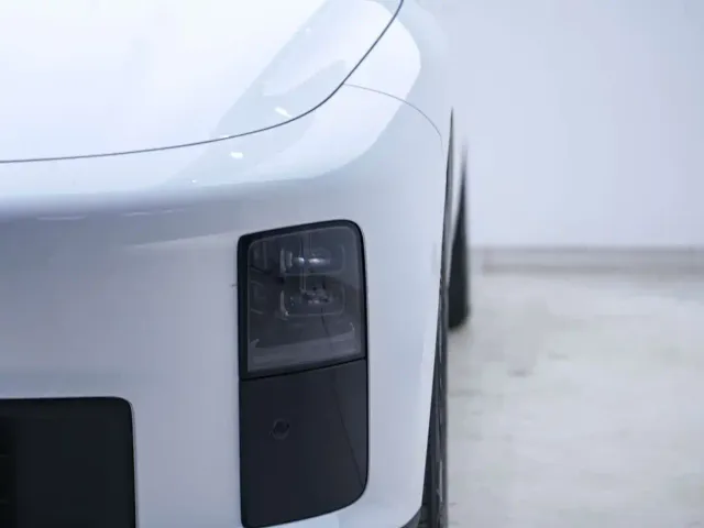 Li Auto i6 — Фото автомобиля 6