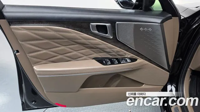 Kia K8 — Фото автомобиля 13
