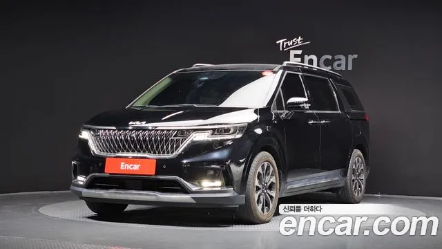 Фотография автомобиля — Kia Carnival 4th Gen