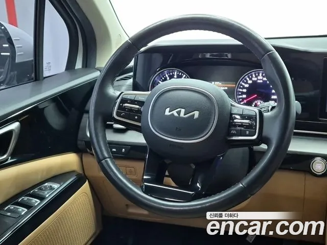 Kia Carnival 4th Gen — Фото автомобиля 9