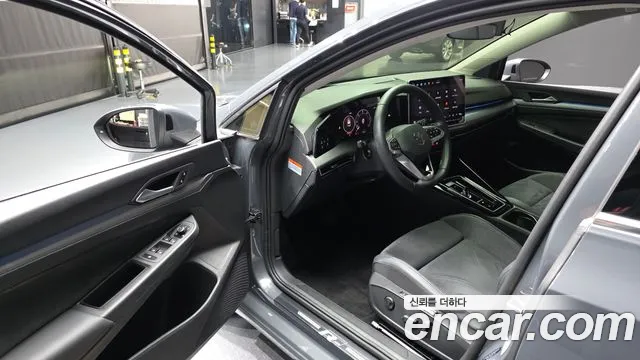 Volkswagen Golf Golf 8 поколение 2.0 TDI Prestige — Фото автомобиля 10