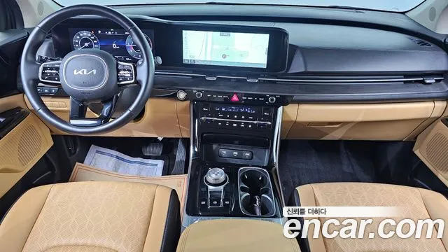 Kia Carnival Generation 4 — Фото автомобиля 7