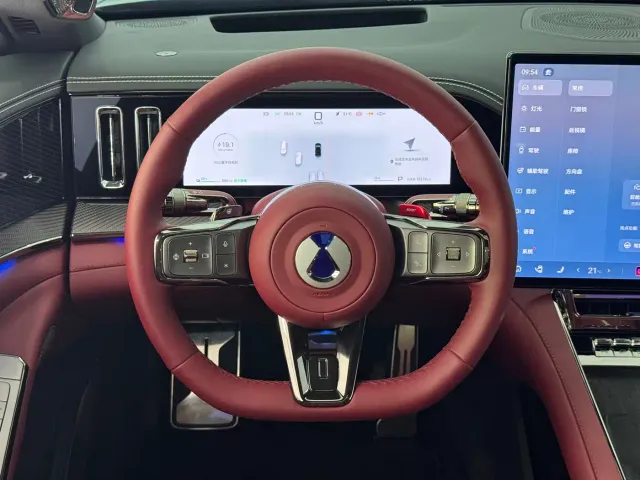 Denza Z9GT — Фото автомобиля 19