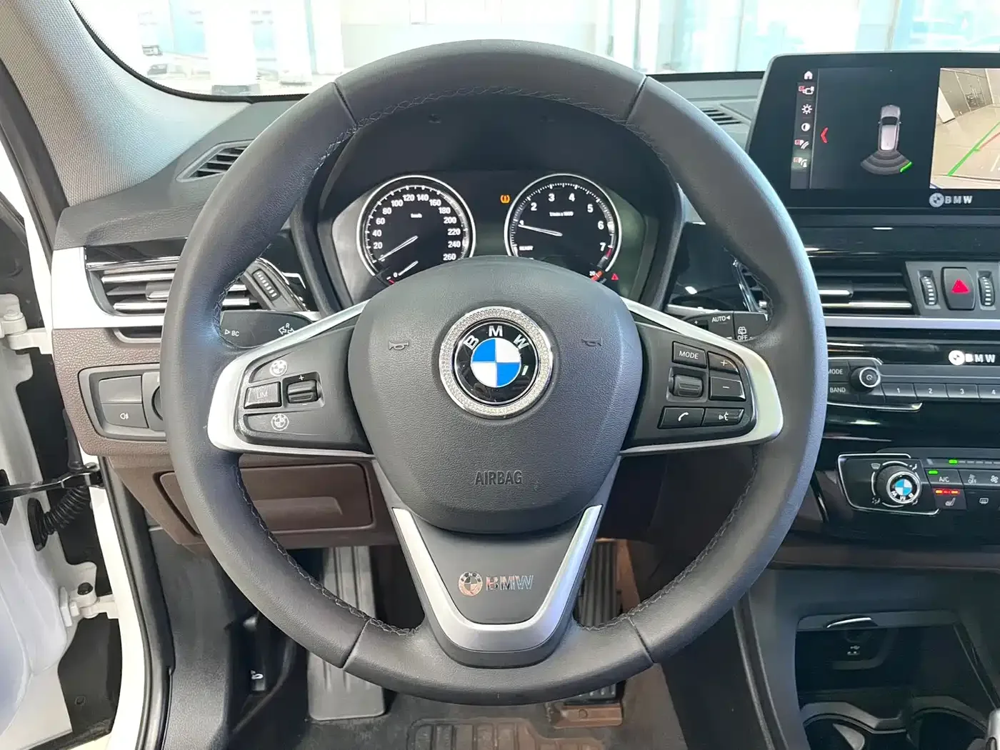 BMW BMW X1 2022 sDrive20Li Fashion — Фото автомобиля 8