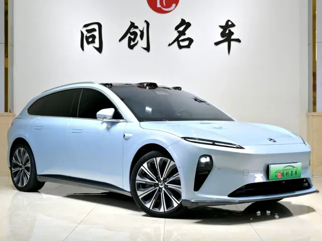 Nio ET5 Touring — Фото автомобиля 5