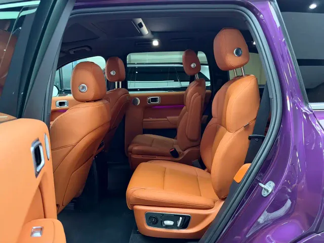 Li Auto L9 — Фото автомобиля 6