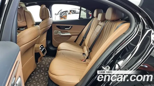 Mercedes-Benz E-Class W214 — Фото автомобиля 16